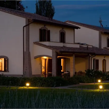 Le Rondini Apt With Shared Pool Family Friendly * Cannara