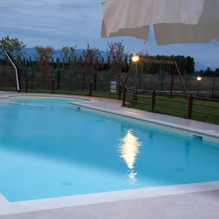 Le Rondini Apt With Shared Pool Family Friendly Cannara