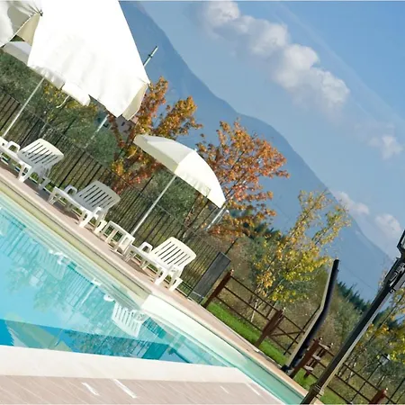 Le Rondini Apt With Shared Pool Family Friendly Apartamento *